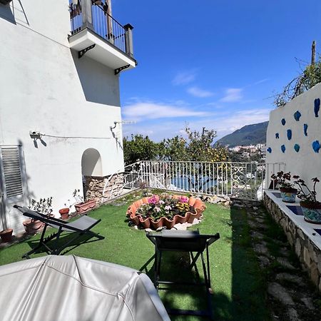 Ferienwohnung Postcard House Vico Equense Exterior foto