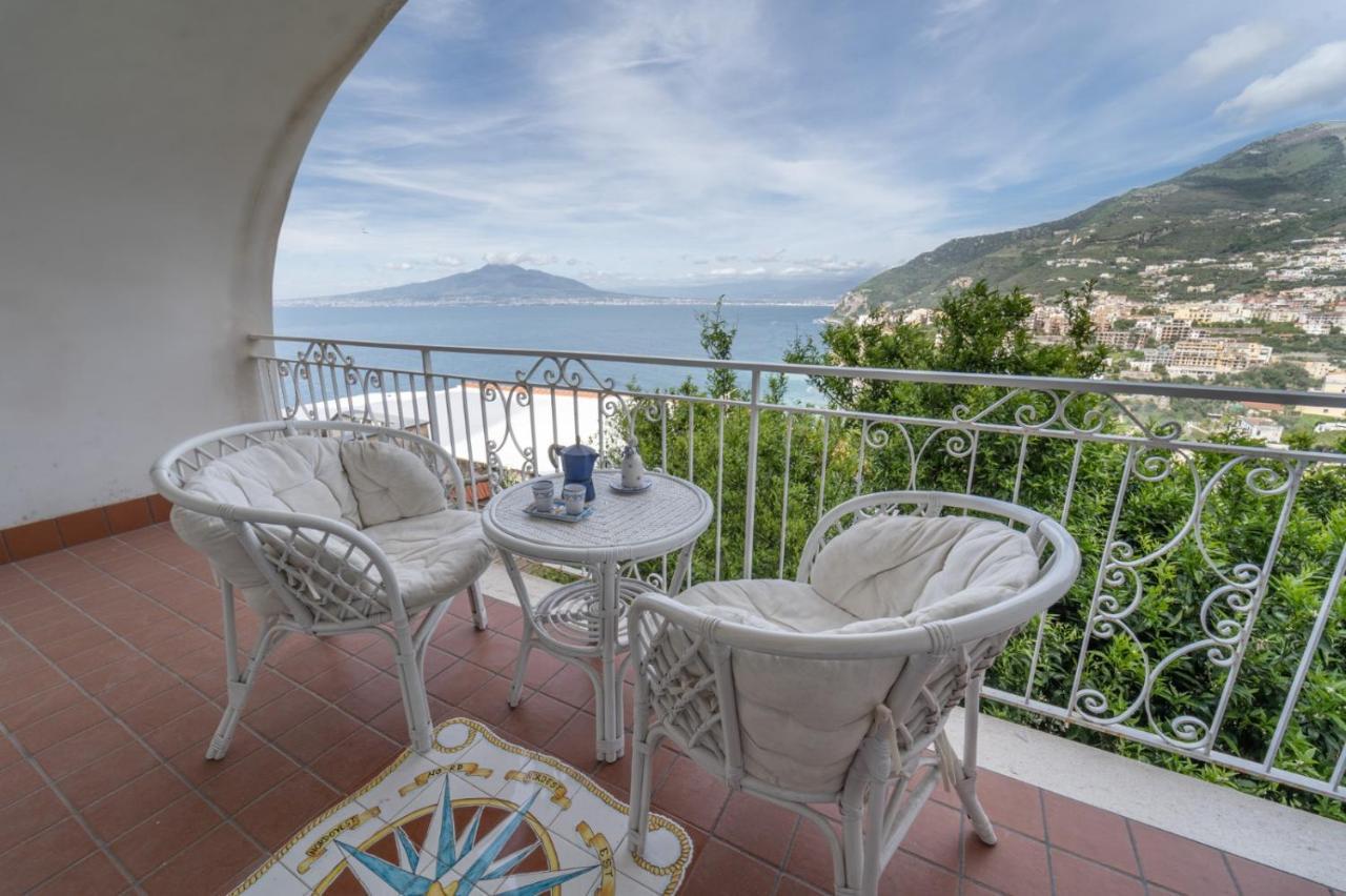Ferienwohnung Postcard House Vico Equense Exterior foto