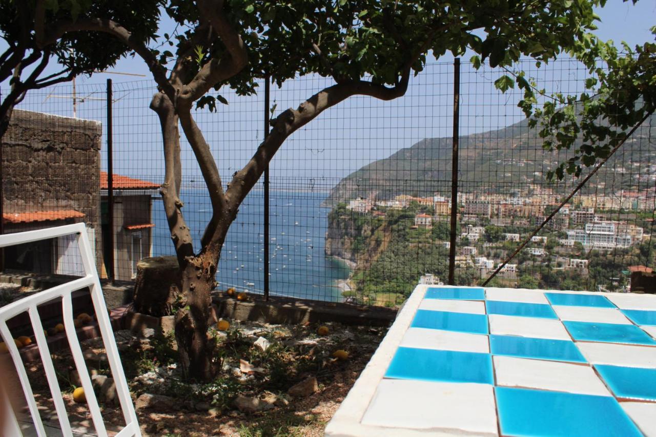 Ferienwohnung Postcard House Vico Equense Exterior foto